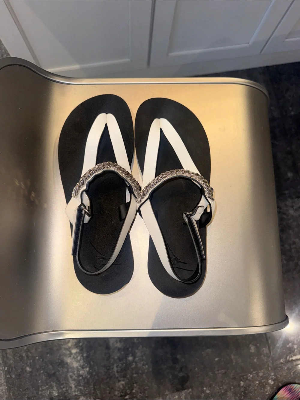 NIB Giuseppe Zanotti Black/White and silver chain trim Velcro strap sandal